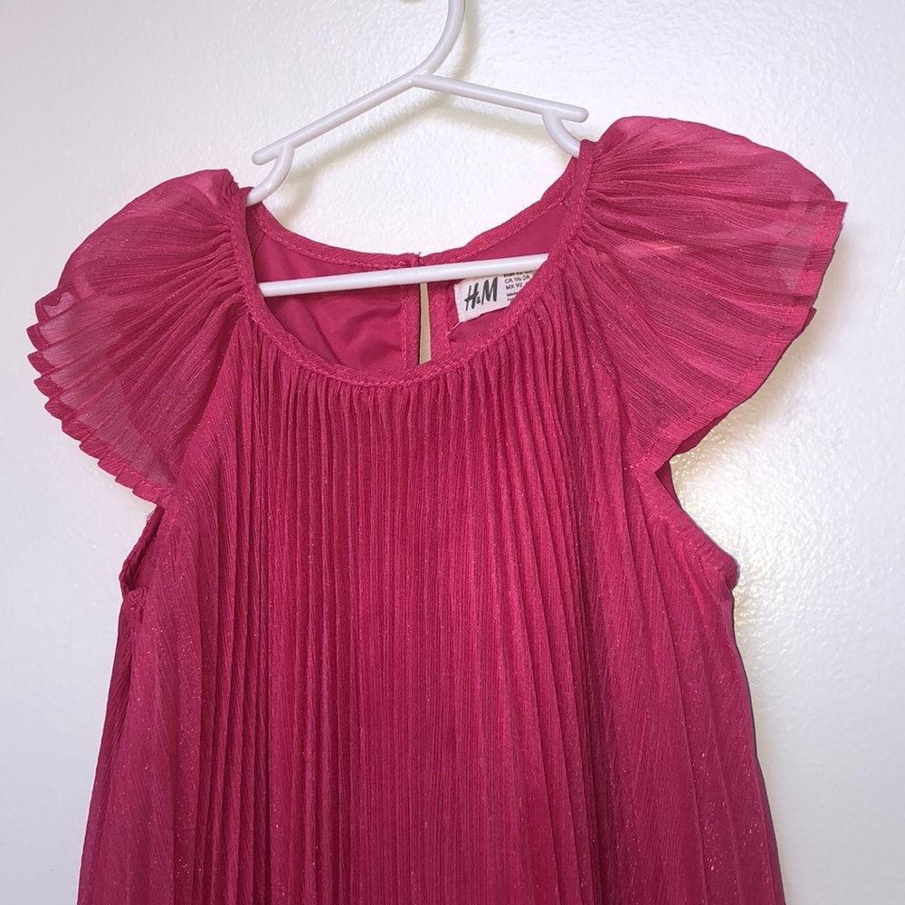 Pink party dress 💕